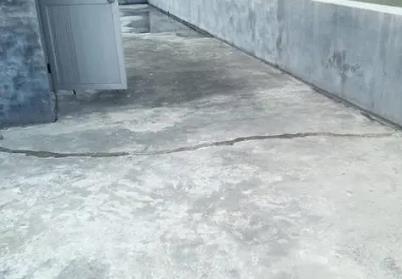 津市楼顶漏水维修公司分享下如何解决卫生间隐蔽部位漏水的问题?